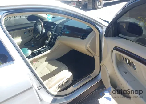 2014 Ford Taurus Limited z USA, uszkodzony, nr VIN 1FAHP2F81EG100135